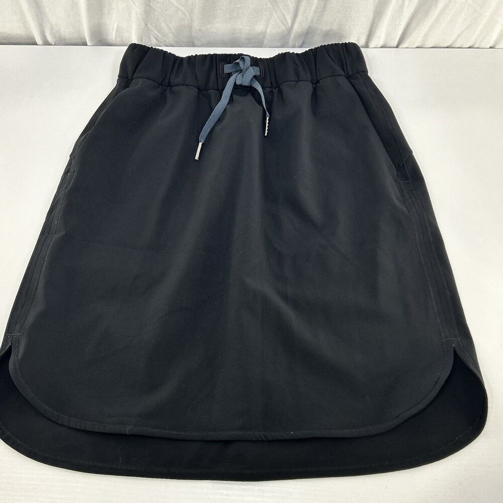 Lululemon On The Fly Black Skirt Women’s Sz 4 Casual Pockets Tennis Pickleball